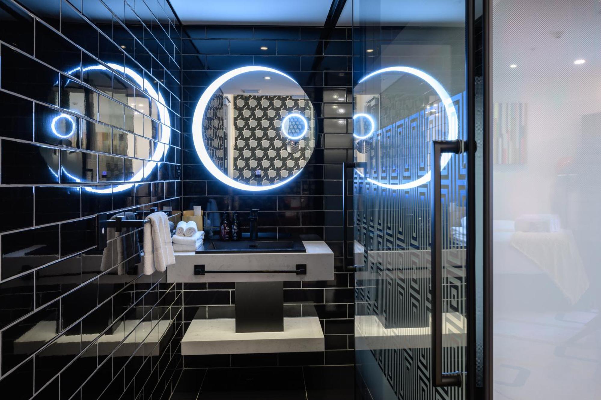 Отель Ohtel Окленд Номер фото Bathroom